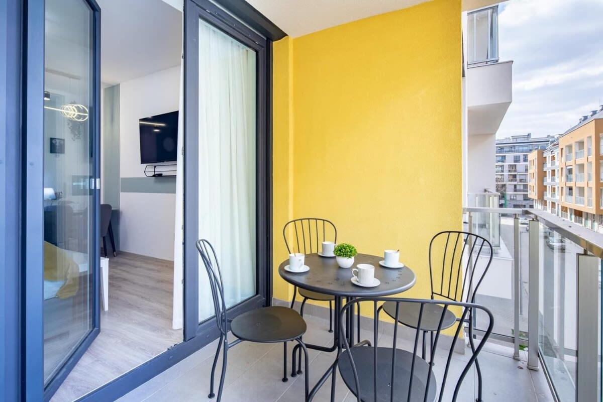 Free Parking - Balcony - Sunny - New Apartment Budapest Bagian luar foto