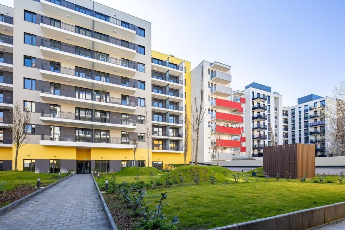 Free Parking - Balcony - Sunny - New Apartment Budapest Bagian luar foto